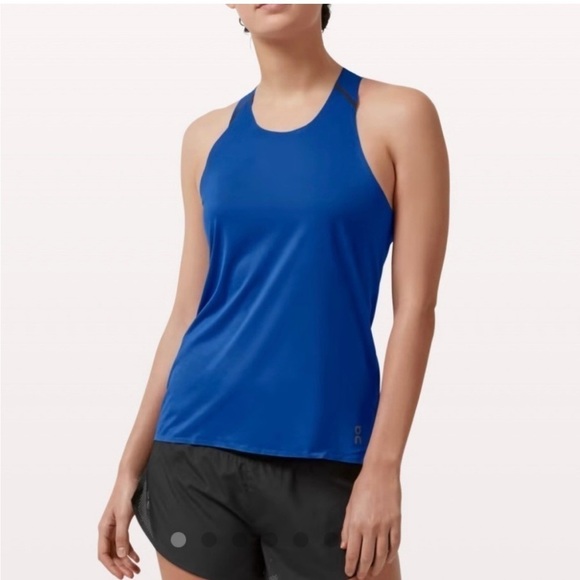 On Running Blue Fitted Sleeveless Tank Top - Picture 1 of 7